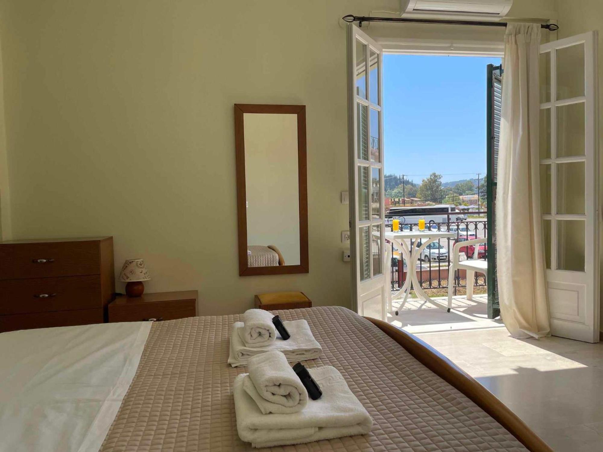 Exclusive Alexandra Apartments Sidárion Eksteriør bilde